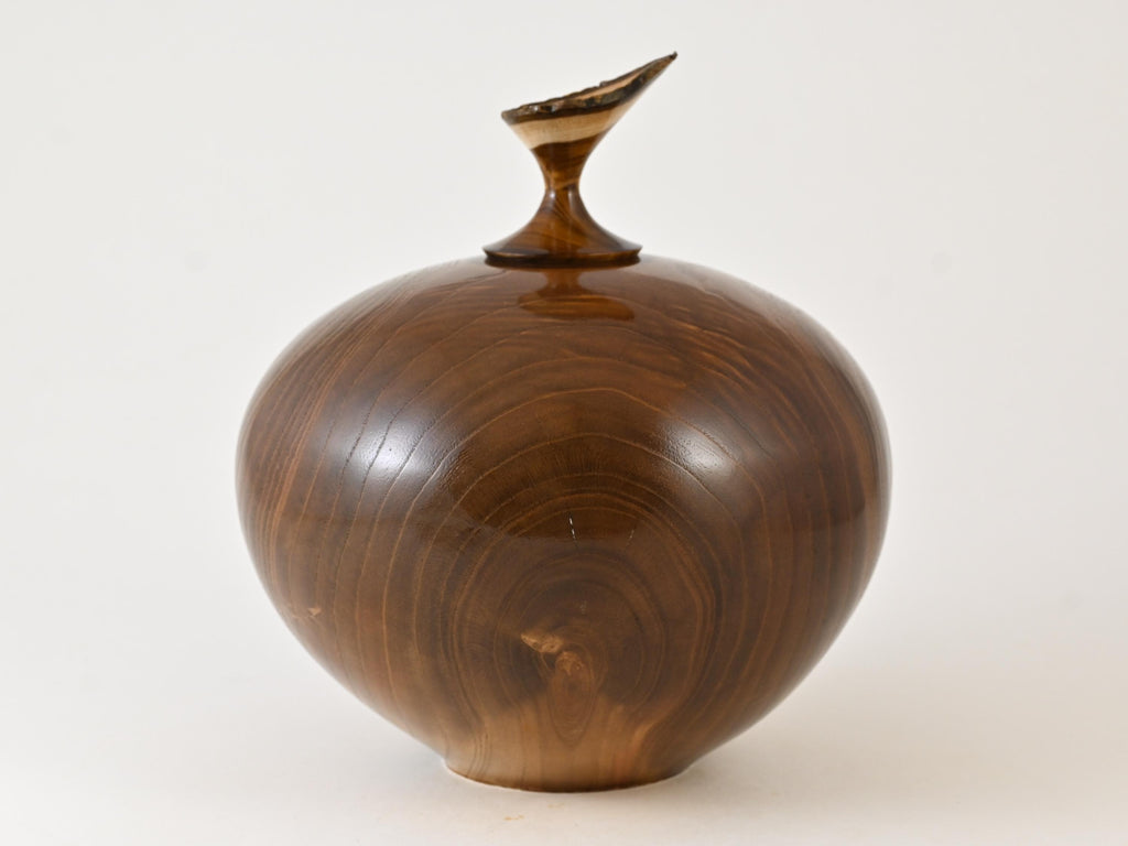 Handmade Chinese Cork Wood Urn ( 250 c.i)