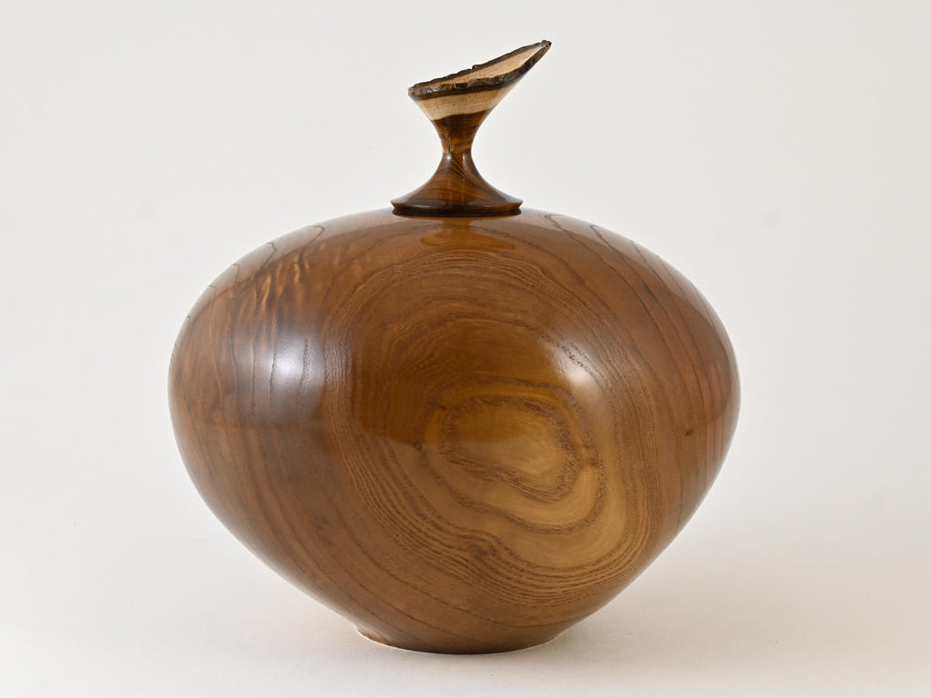 Handmade Chinese Cork Wood Urn ( 250 c.i)