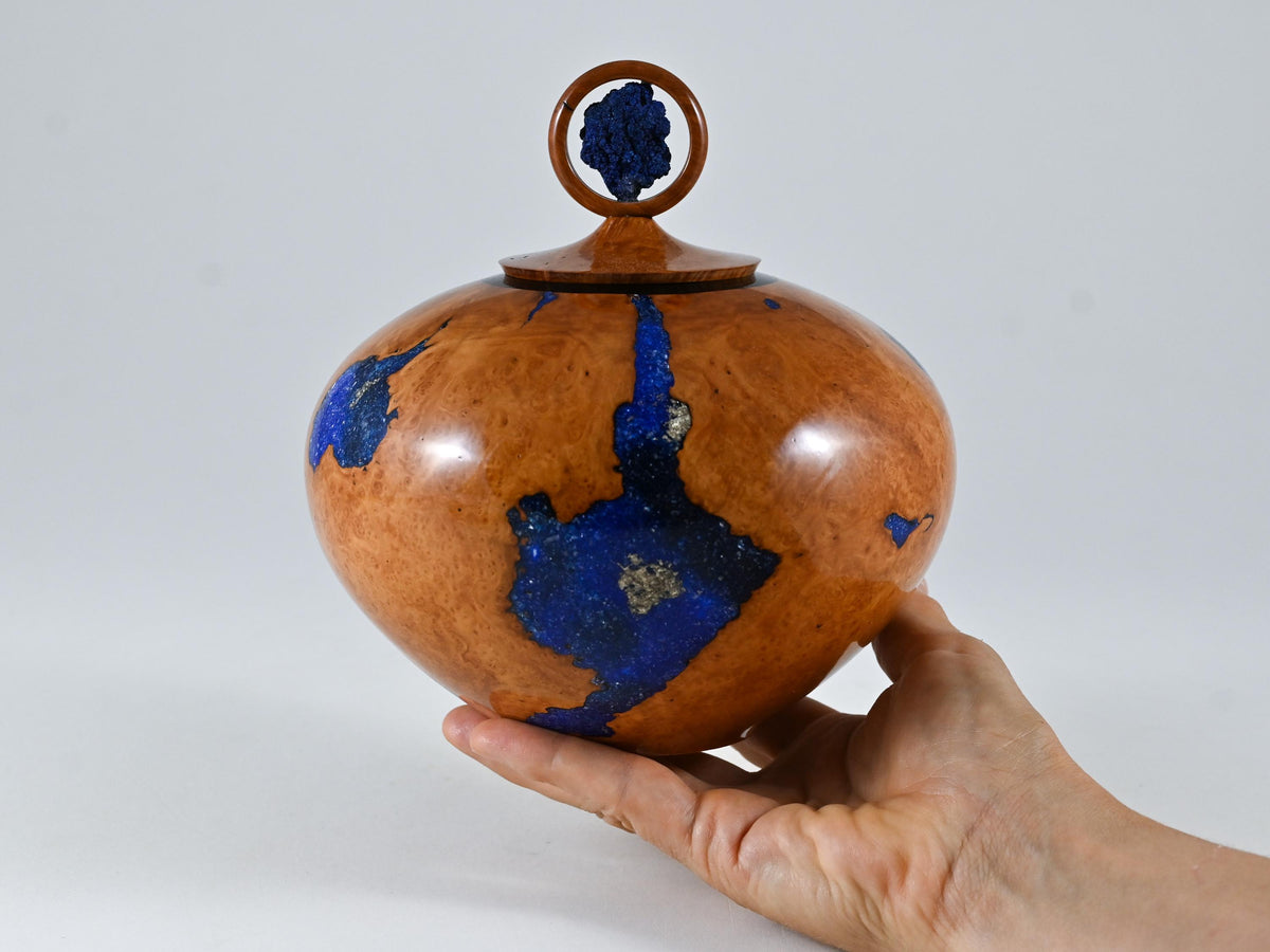 Small Handmade Briar Burl Wood Urn: Blue Mineral & gold Inlay, Azurite lid (75 c.i.)