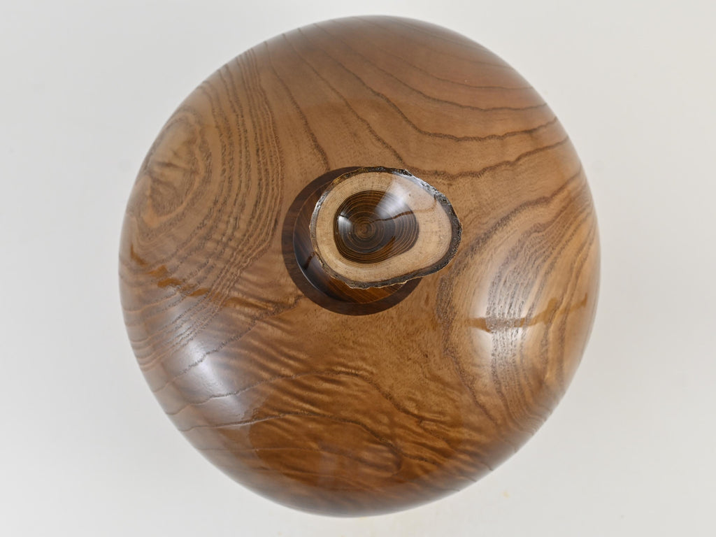 Handmade Chinese Cork Wood Urn ( 250 c.i)