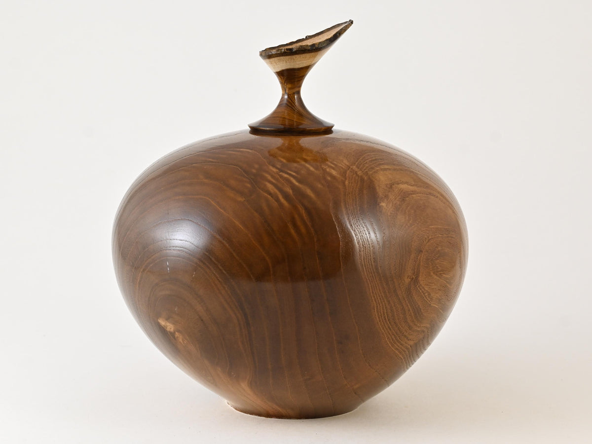 Handmade Chinese Cork Wood Urn ( 250 c.i)